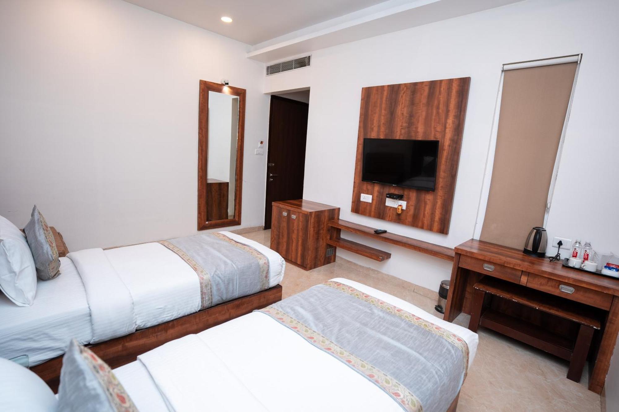 Radiance Courtyard Bed & Breakfast